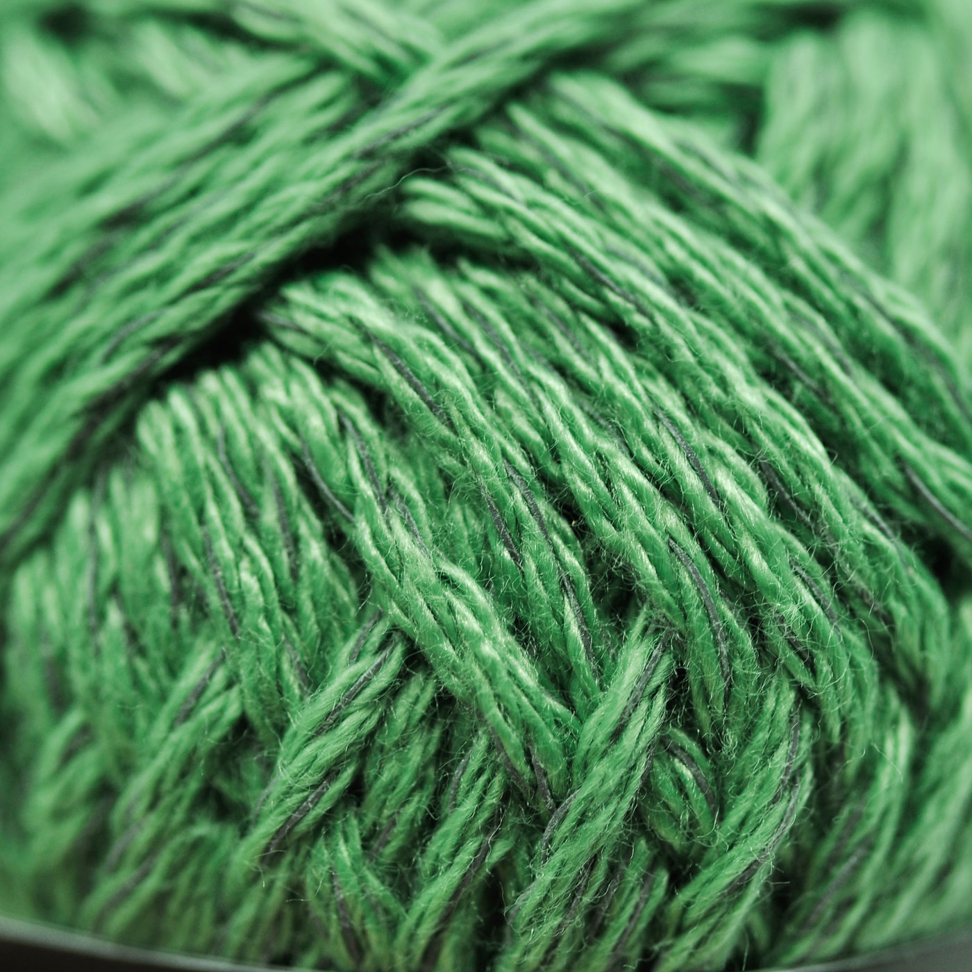 Reflective Polyester Glow-in-the-Dark Yarn(5 colors)