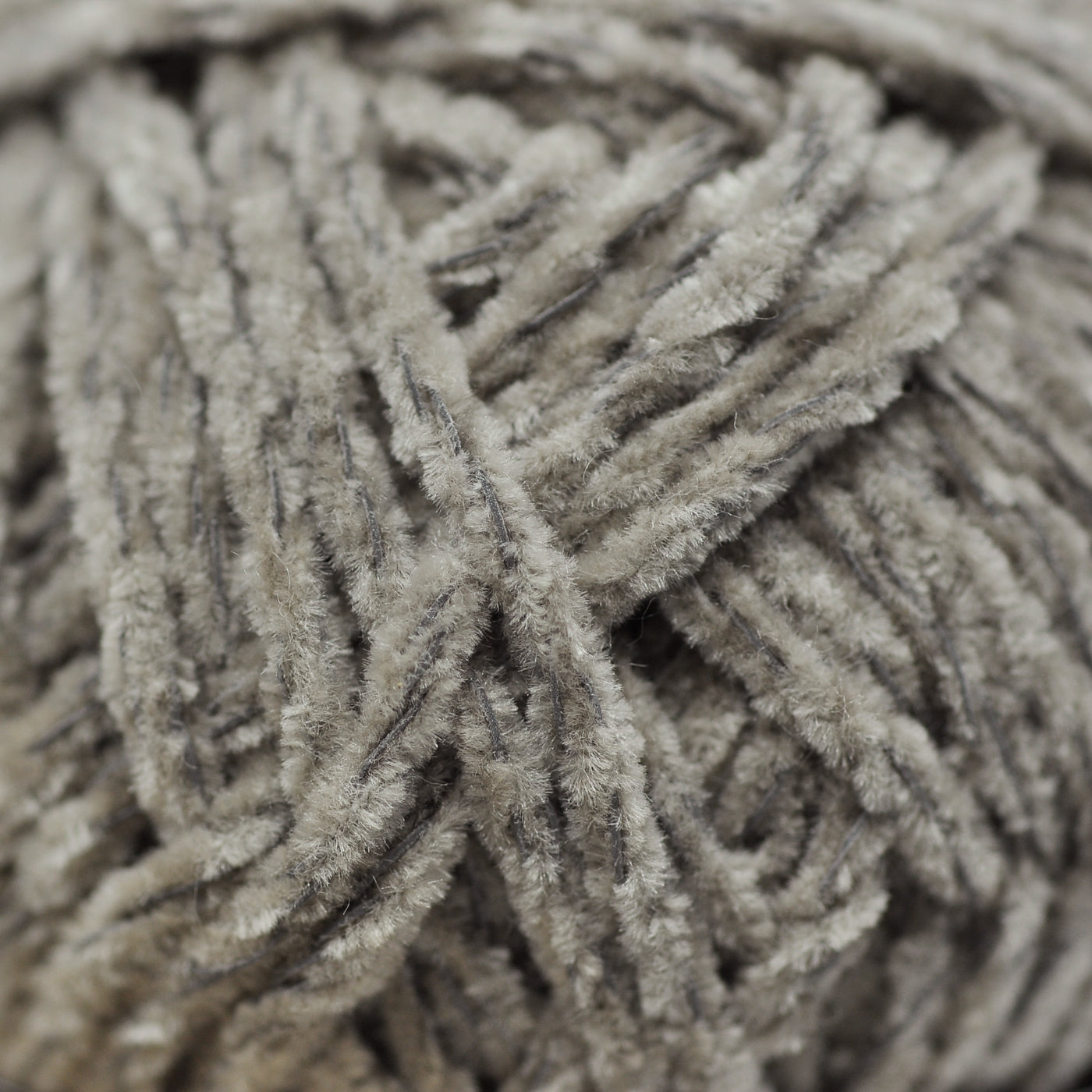 Premium Reflective Chenille Yarn(6 colors)