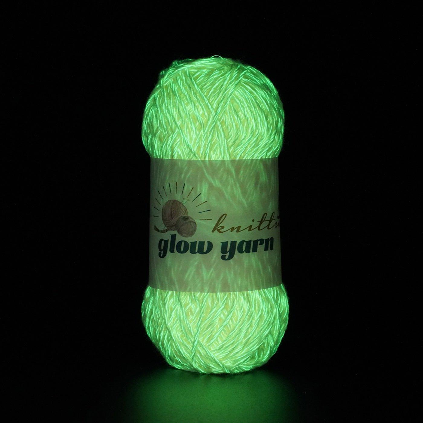 Premium Glow - in - the - Dark Acrylic Yarn with Metallic Shine - BlingBlingYarnPremium Glow - in - the - Dark Acrylic Yarn with Metallic ShineyarnBlingBlingYarnBlingBlingYarnYGMX27 - 021CH